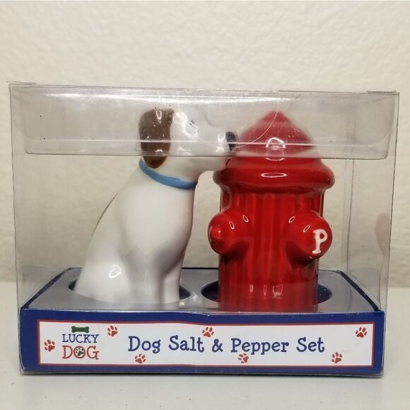 Dei Dog with Fire Hydrant Salt and Pepper Shaker Set NIB - Picture 2 of 10